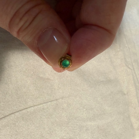 Green Chalcedony Gold Vermeil Stud Earrings - Picture 1 of 2